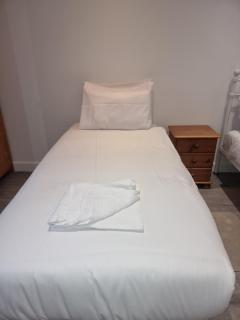 Brand New Studios in Harrow - Harrow Weald - 6