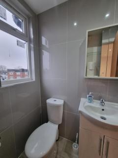 Brand New Studios in Harrow - Harrow Weald - 3