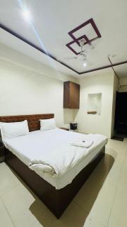 Hotel Palladium - Surat - 1