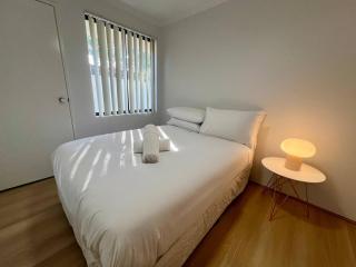 Stylish Armadale Getaway - 1