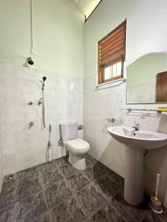 Calm Casita Luxury Villa in Matara - 2