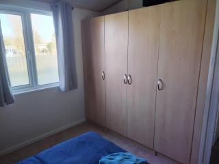 Large dog friendly double lodge - Great Billing - 2