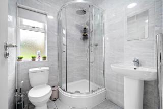 3BR-Sleeps6-Parking-FamilyFriendly-NearAstonVilla - Birmingham - 6