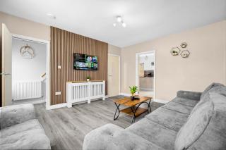 3BR-Sleeps6-Parking-FamilyFriendly-NearAstonVilla - Birmingham - 0