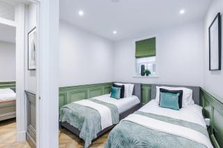 The Jane Austin in Central York - Sleeps 6 - 1