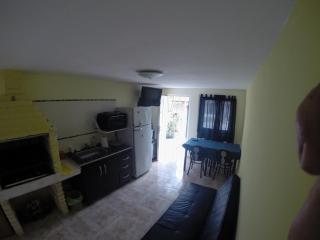 Casa FARO 3 a 4 peronas Apto Jovenes 200 metros mar - Mar del Plata - 1