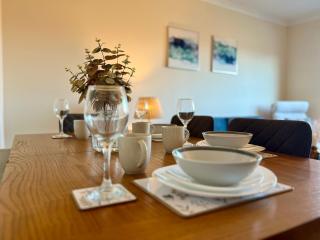 Sleek & Modern 2BR - Easy Access to City Centre - Glasgow - 7