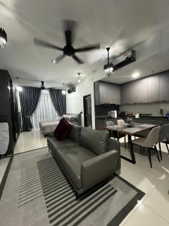 Kyra Homestay 2 at Centrus SOHO CYBERJAYA - 9