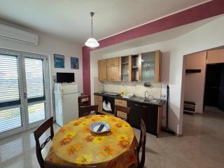 CASA VACANZA BORGOROSSO A 70mt DAL MARE - 2