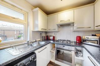 1-BR Flat with Easy Tube Access Nine Elms - Londra - 5