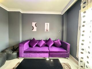 Spacious Madinaty Studio Near Malls - 2