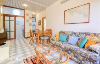 2 Bedroom Awesome Apartment In Chiavari - Chiavari - 1