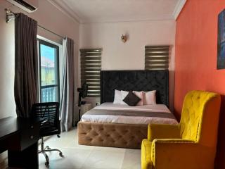 Aotel Hotels & Suite - Ipaja - 3