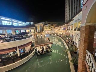 Venice Luxury Residences with Balcony - A Taste of Venice Italy - Manila - 0
