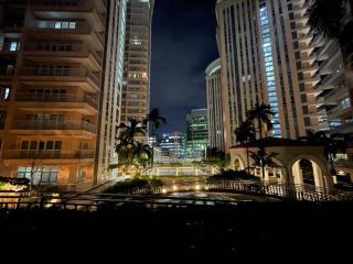 Venice Luxury Residences with Balcony - A Taste of Venice Italy - Manila - 1