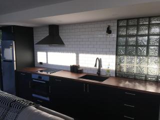 Beach House Studio - Perth - 8