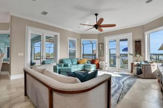 The Blue Horizon Estate - Edgewater - 6