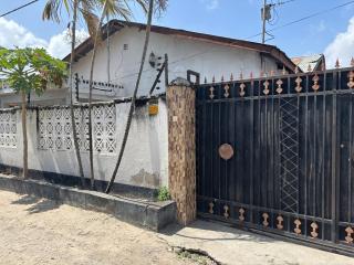 Gillian's Tiny Apartment - Dar es Salaam - 7