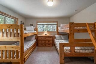 Evergreen Escape - 2