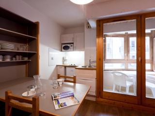Studio 2* au Centre de Brides-les-Bains, Balcon, Wifi, Parking Couverts, Proche Télécabine et Spa - FR-1-512-80 - Brides-les-Bains - 9