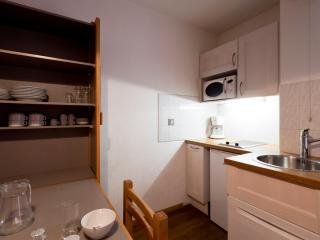 Studio 2* au Centre de Brides-les-Bains, Balcon, Wifi, Parking Couverts, Proche Télécabine et Spa - FR-1-512-80 - 7
