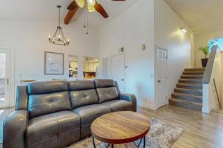 Cozy Mountain Retreat - Flagstaff - 5