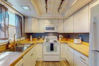 Near Hiking and Biking Trails! Flagstaff Condo - 1