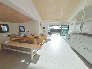 Maison familiale 10 pers, annexe, plage 250m, wifi, parking, jardin clos, terrasse avec pergola - FR-1-224B-163 - Noirmoutier-en-l'Île - 4