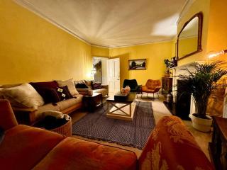 Charming Large Edwardian 7 Bed House London - Elstree - 8