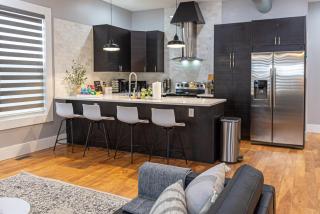 4BR Near Lucas Oil Stadium and Convention Center - 7