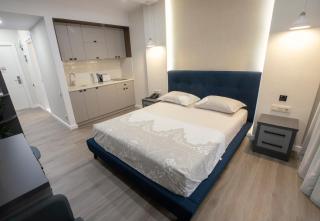 GQ Premium Apartments In Alliance Palace - Batumi - 3