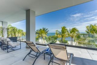 Villas at Playa de Coco - Placencia - 1