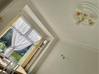Rarely NEW! Sunning King-bed with a mini fridge, delicate work space and breakfast in a 3-bed cosy house, super quiet and full of hospitality - Birmingham - 5