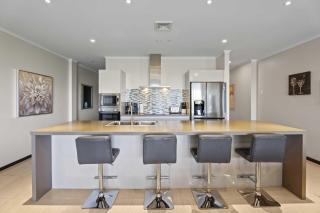 Eagle Beach - Larimar Delights 3BR condo - LV201 - Palm-Eagle Beach - 1