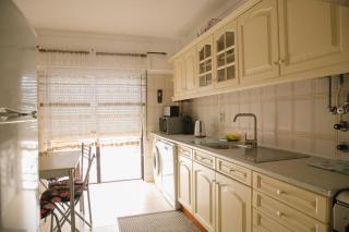 Dona Ana Beach Apartment - Lagos - 8