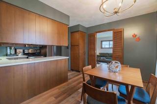 Lavish On Leeson - 3