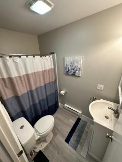 Swayzee St Suite - 2