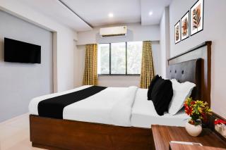 Super Townhouse Marol Near Mumbai Airport - 1