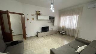 Appartamento con terrazzo - Fondi - 8