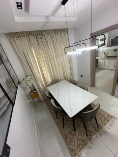 2 BR Luxury Apartment in Camberwall Advantage II - Lekki - 9