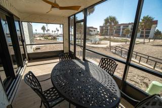 Gorgeous Residence at Pointe Santo, Fantastic Amenities, Walk Out Patio, and Direct Gulf Views - Sanibel - 8