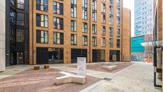 Experience Spacious & Stylish Accommodation in the Vibrant Hub at New Bridewell! - Bristol - 4