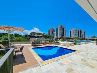 Apartamento com varanda a 200m da Praia da Enseada - Bertioga - 4