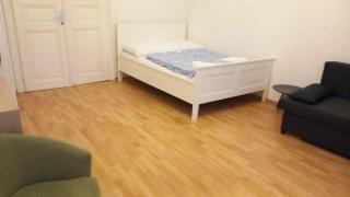 Quiet Comfort: 1 BR Vienna Apartment with Style - Vienna - 0