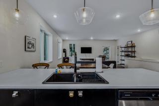 Fireplace Woods Club Access - Modern Quechee - Quechee - 5