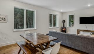 Fireplace Woods Club Access - Modern Quechee - Quechee - 4