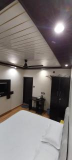 Hotel Ocean Blue - Gorakhpur - 4