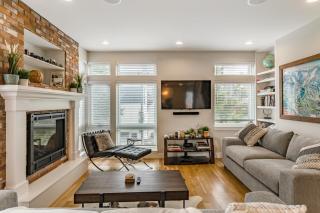 Luxury 5-Bedroom Home in LoHi - 1