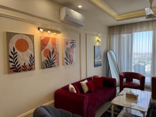 Elysium Tower Cozy 2Bhk with Netflix & City Views - Islamabad - 5