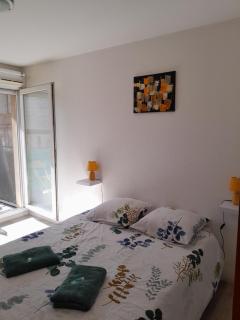 Charmant studio balcon idéalement placé - Nimes - 7